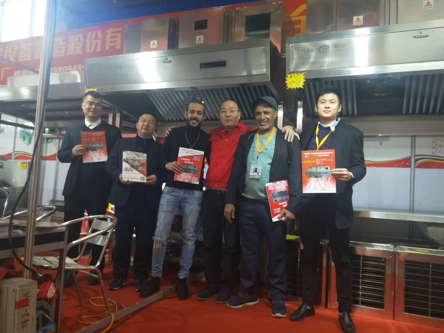 蜜桃视频APP下载网站25屆廣州酒店蜜桃视频黄色网設備中展蜜桃视频黄色网油煙淨化一體機照片5