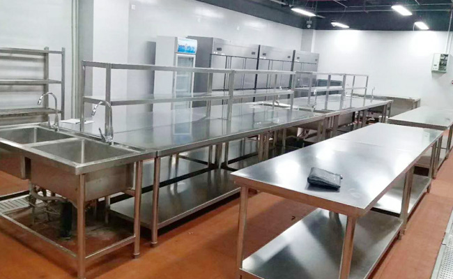 貴州遵義外國語學校食堂蜜桃视频黄色网設備項目4