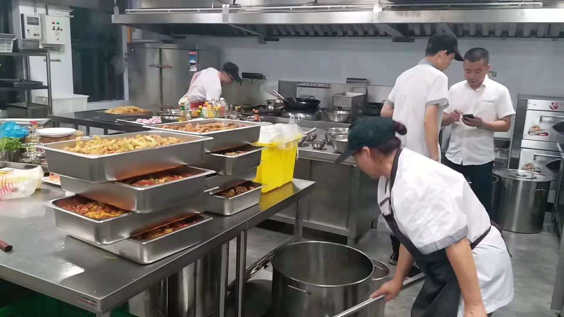 商用蜜桃视频黄色网設備