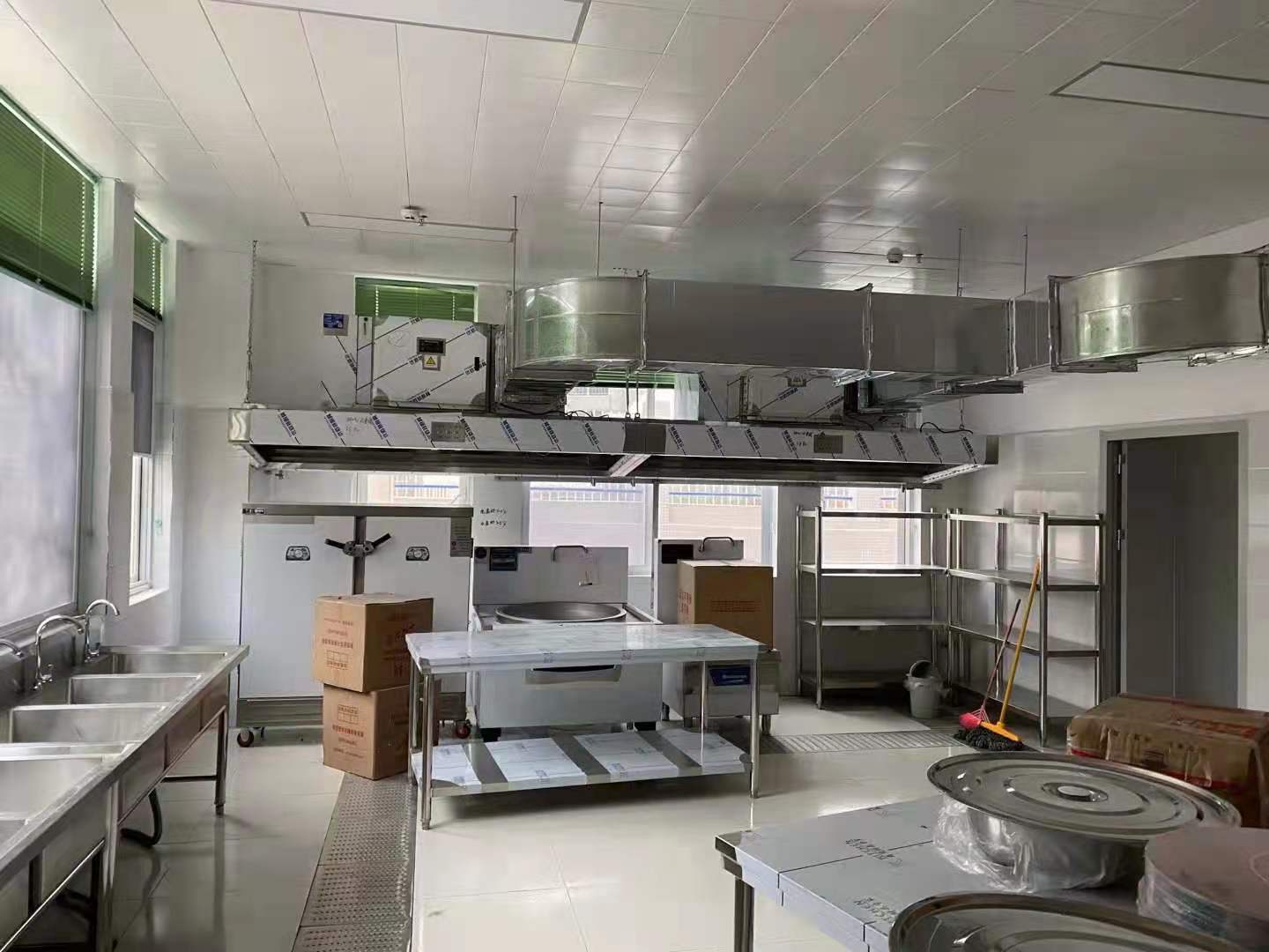 學校食堂蜜桃视频黄色网設備2