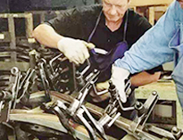 成都商用蜜桃视频黄色网設備生產廠家告訴你不鏽鋼廚具的施壓工藝