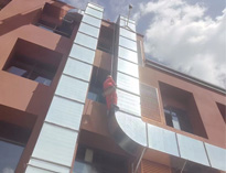 四川學校蜜桃视频黄色网設備廠家告訴你商用蜜桃视频黄色网風管和風櫃的安裝注意事項