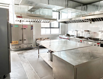 雅安蜜桃视频黄色网設備公司告訴你為什麽要使用不鏽鋼蜜桃视频黄色网設備